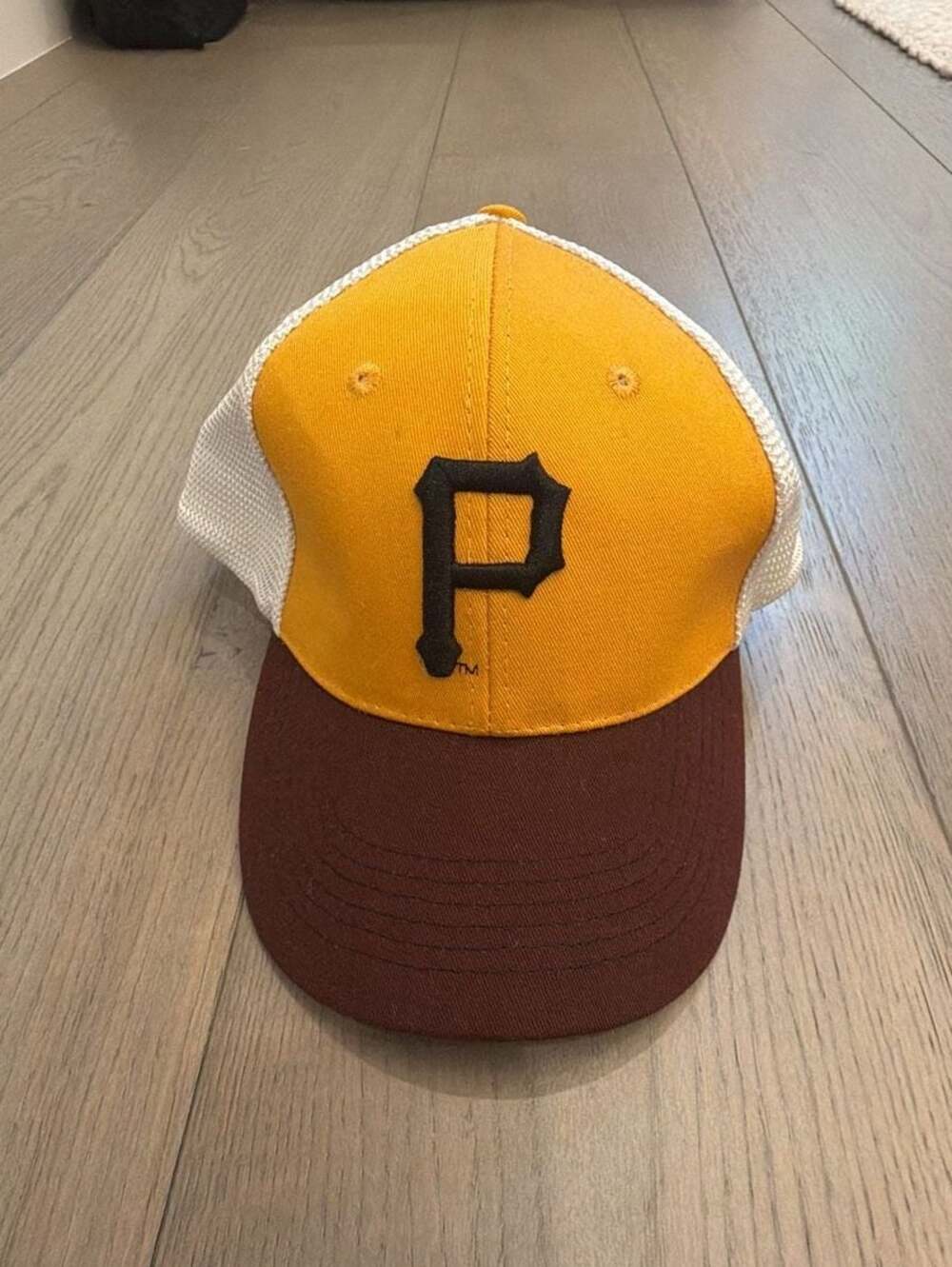 Pittsburgh Pirates MLB Trucker Hat Yellow Brown Mesh Snapback